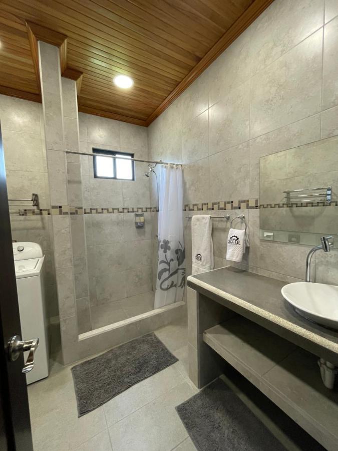 Apartahotel Casa Soleil Puerto Villamil Luaran gambar