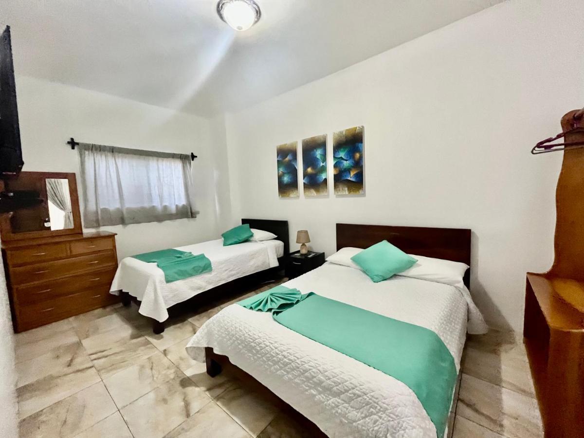 Apartahotel Casa Soleil Puerto Villamil Luaran gambar
