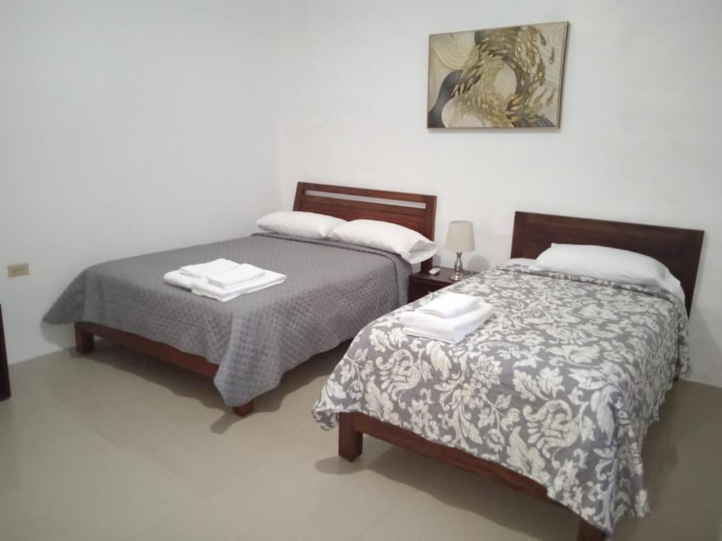 Apartahotel Casa Soleil Puerto Villamil Luaran gambar