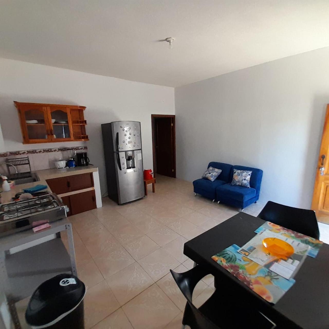 Apartahotel Casa Soleil Puerto Villamil Bilik gambar
